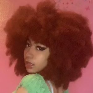 Meet your Posher, Melissa